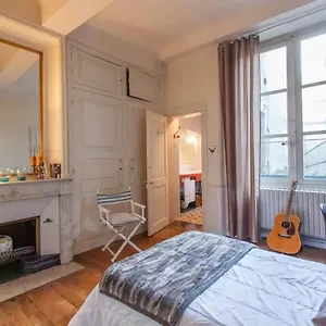  Séjour chez l'habitant Privee En Hyper-centre De France